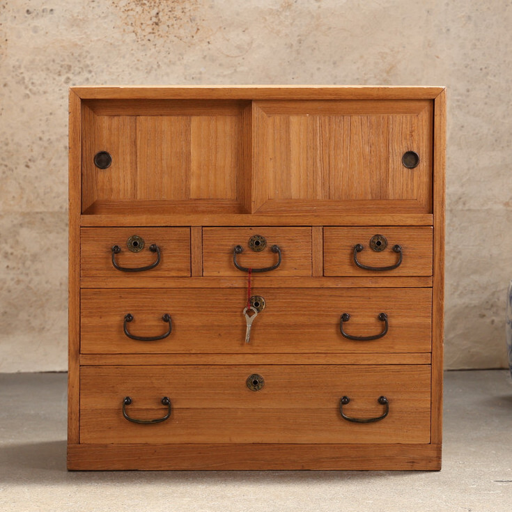 Eastern Classics | Antique Japanese Tansu & Furniture in the U.S.